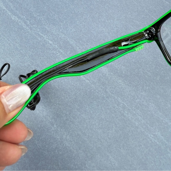 Green and Black Light Up LED Glasses - Unisex Party wear - Picture 9 of 13